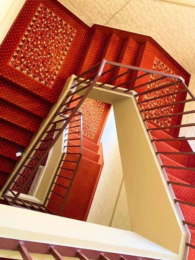 Les 3 Rois By Yy Hotel Villers-Bocage  Kültér fotó