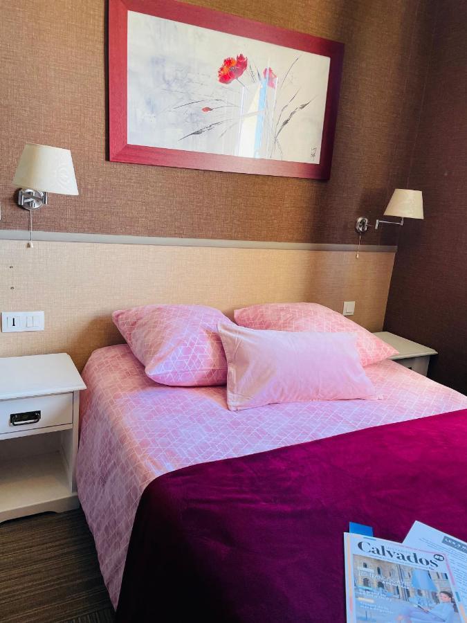 Les 3 Rois By Yy Hotel Villers-Bocage  Kültér fotó