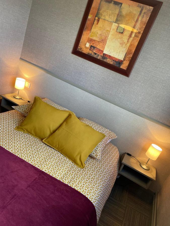 Les 3 Rois By Yy Hotel Villers-Bocage  Kültér fotó