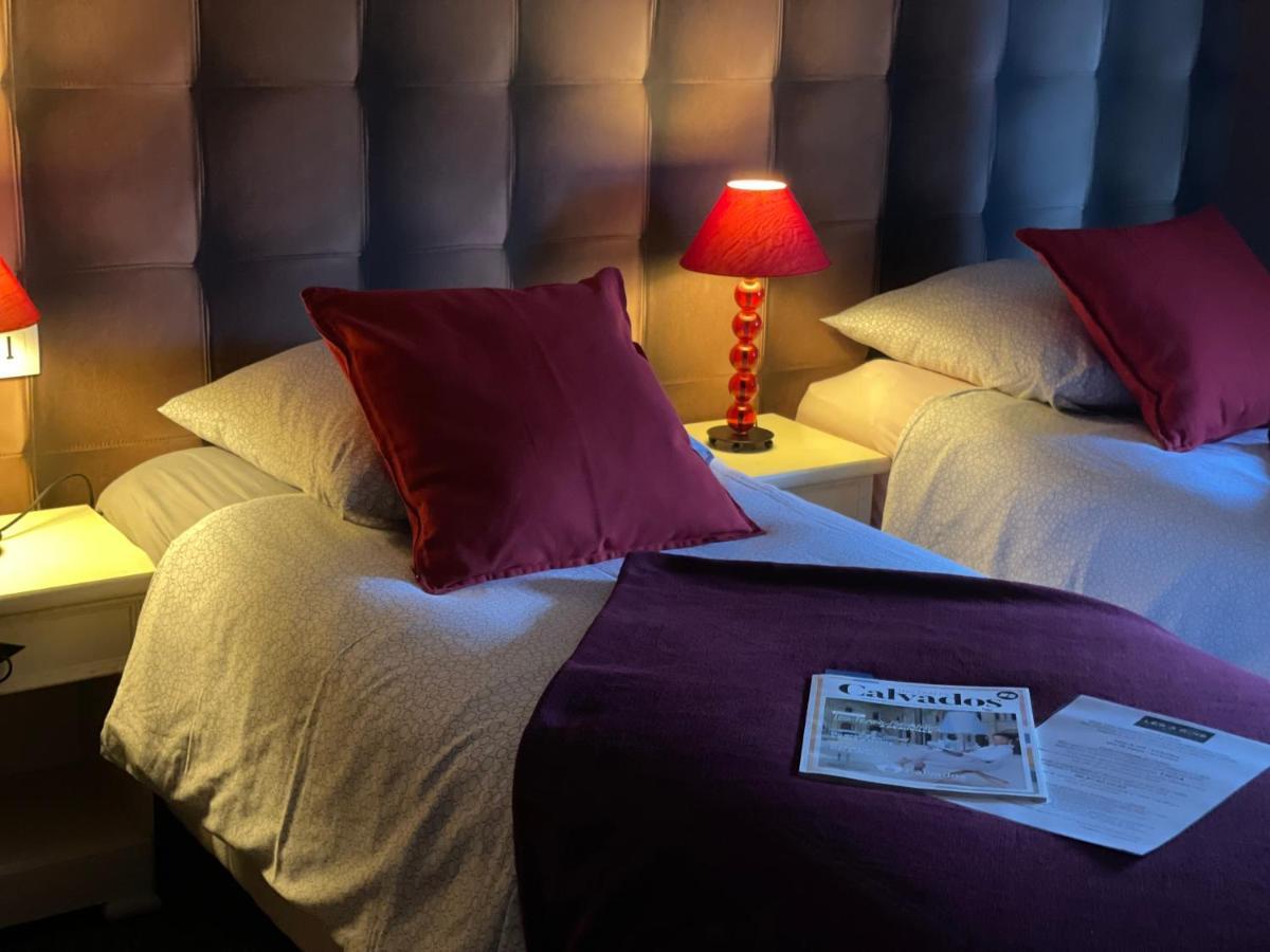 Les 3 Rois By Yy Hotel Villers-Bocage  Kültér fotó